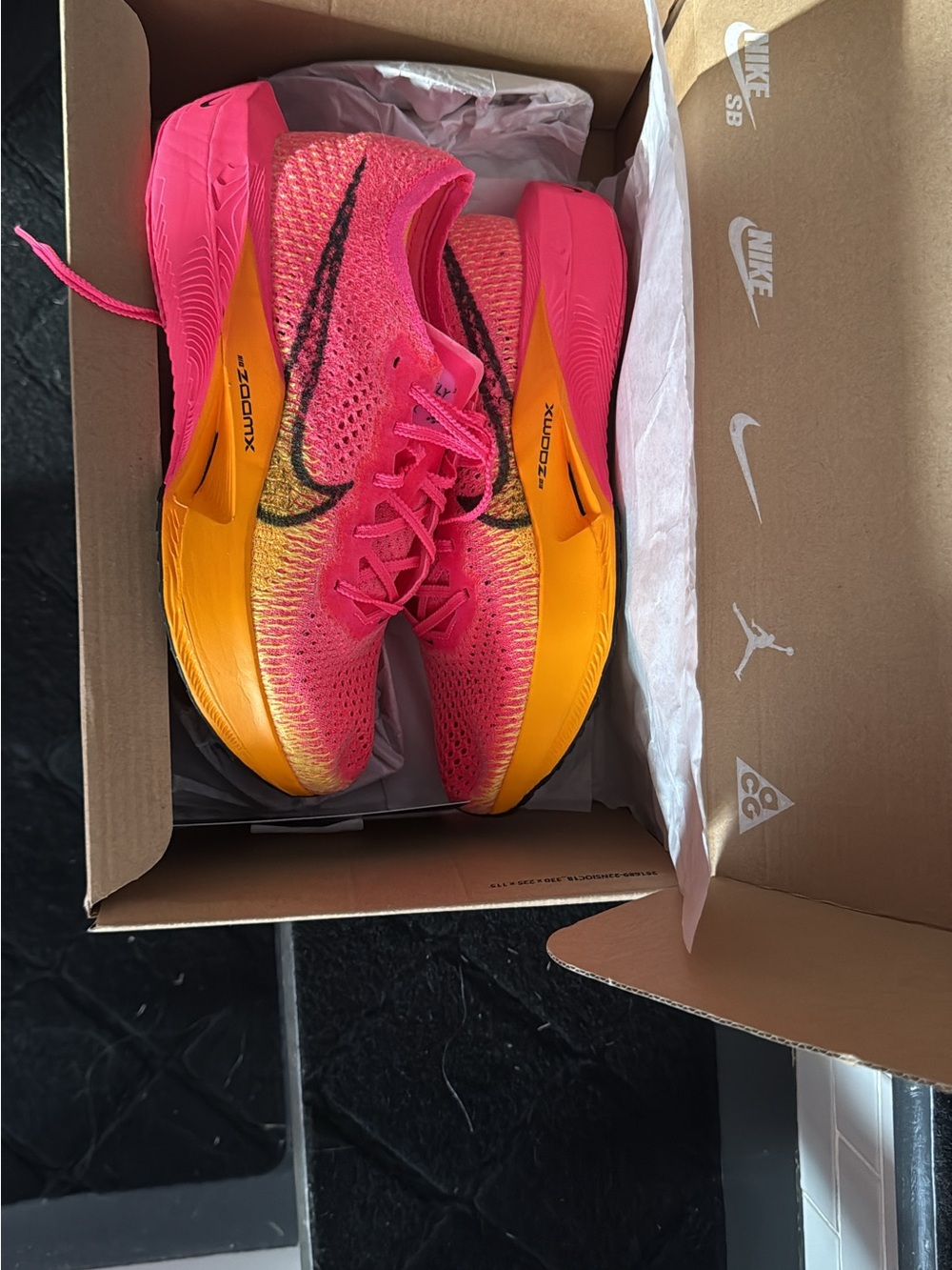Nike Women's Racer - Neon Pink and Vibrant Orange Gradient $220 BNIB size 8.5